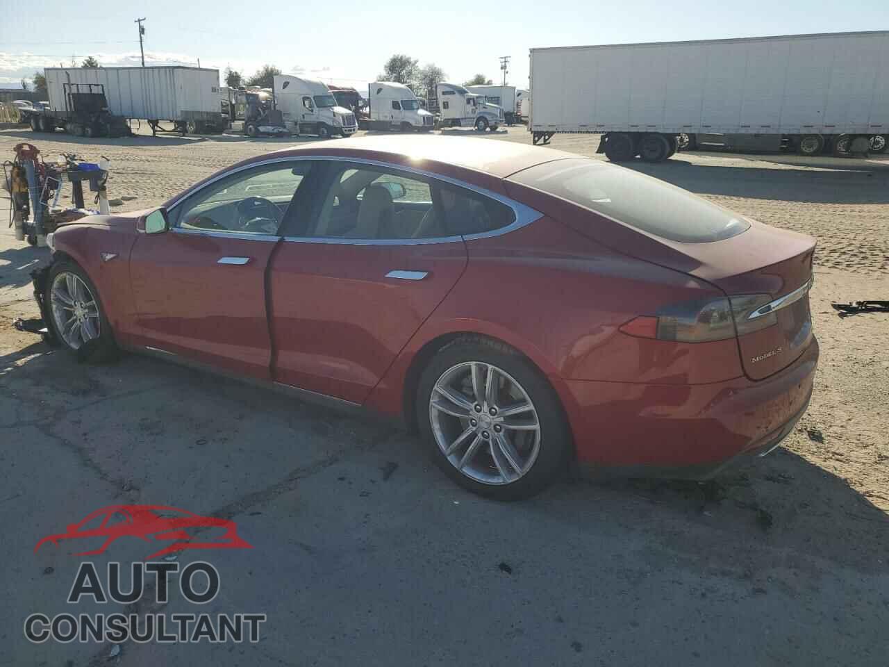TESLA MODEL S 2015 - 5YJSA1E27FF104419