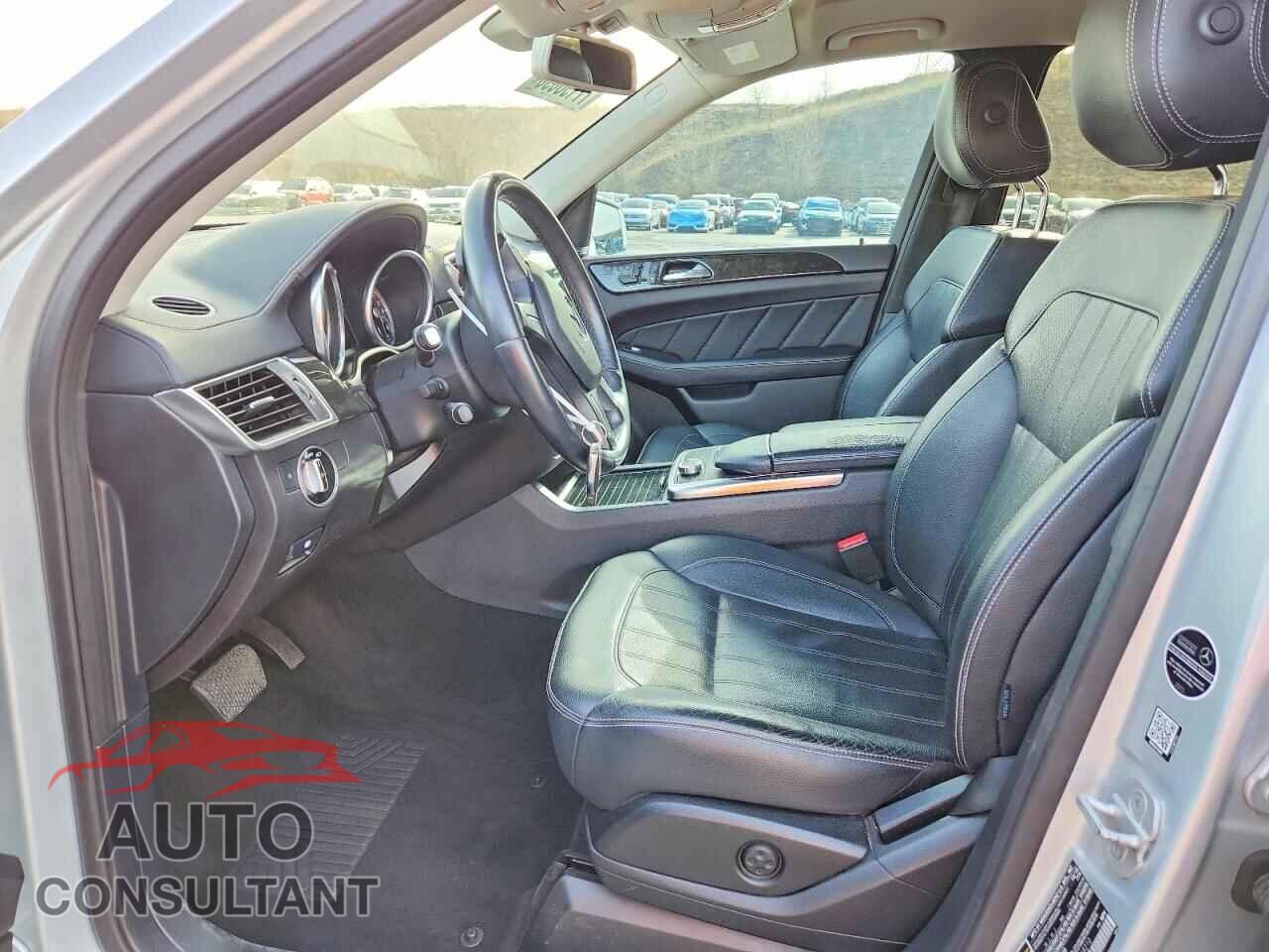 MERCEDES-BENZ GL-CLASS 2016 - 4JGDF6EE7GA668210