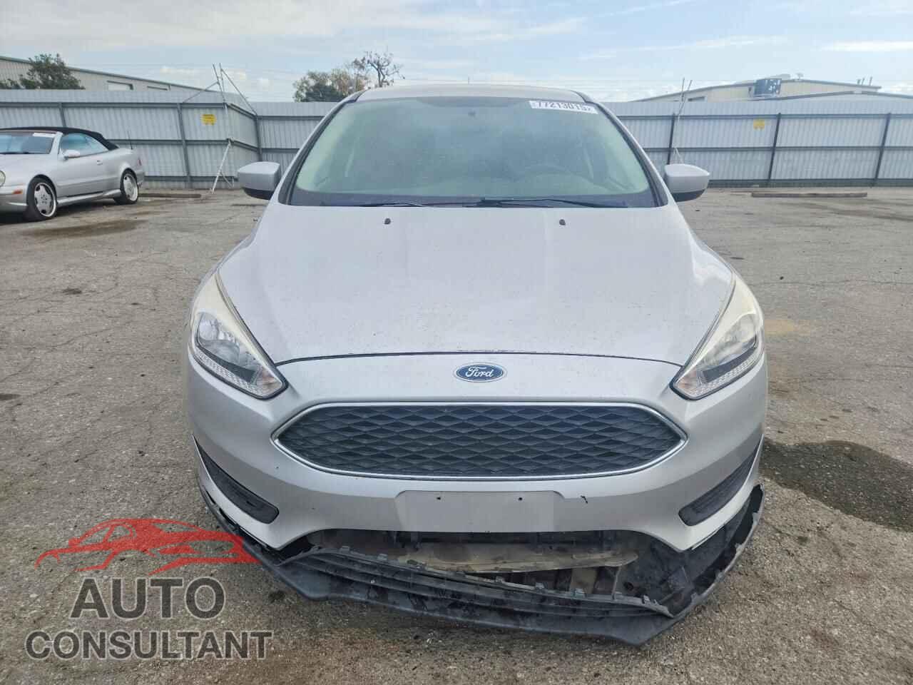 FORD FOCUS 2018 - 1FADP3FE7JL205757