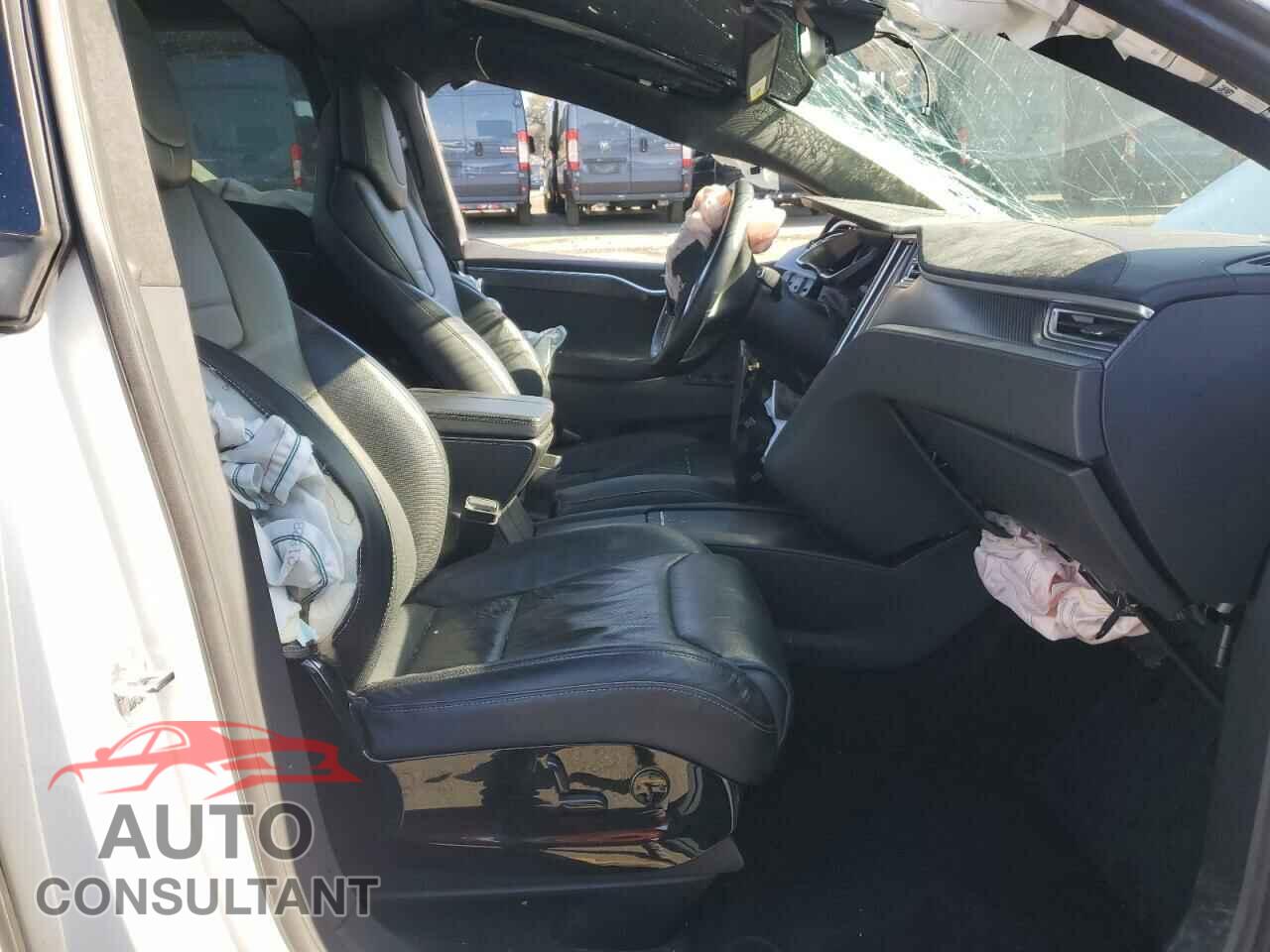 TESLA MODEL X 2016 - 5YJXCAE20GF020945