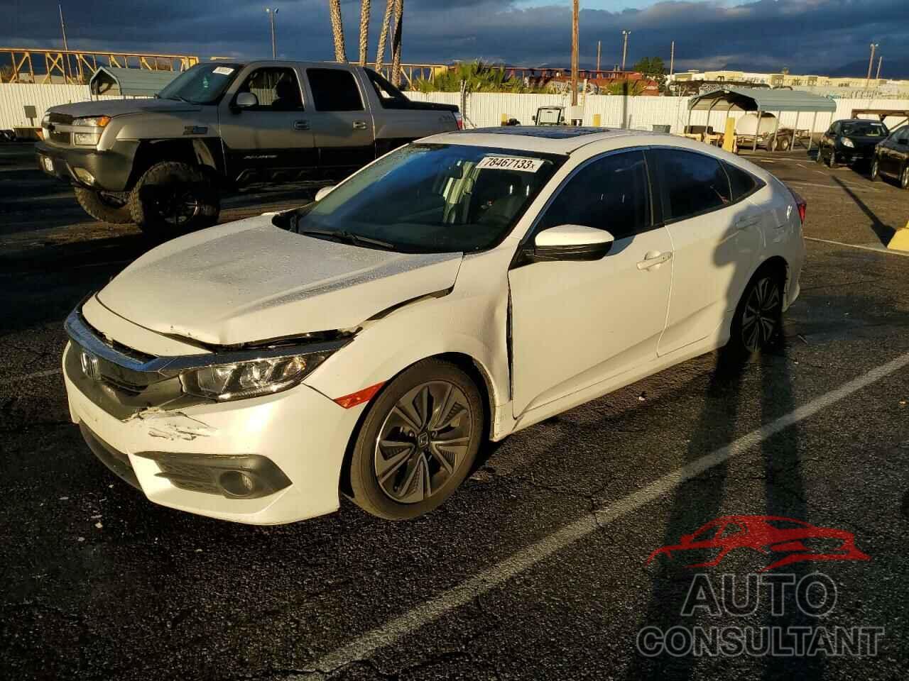 HONDA CIVIC 2018 - JHMFC1F37JX014395