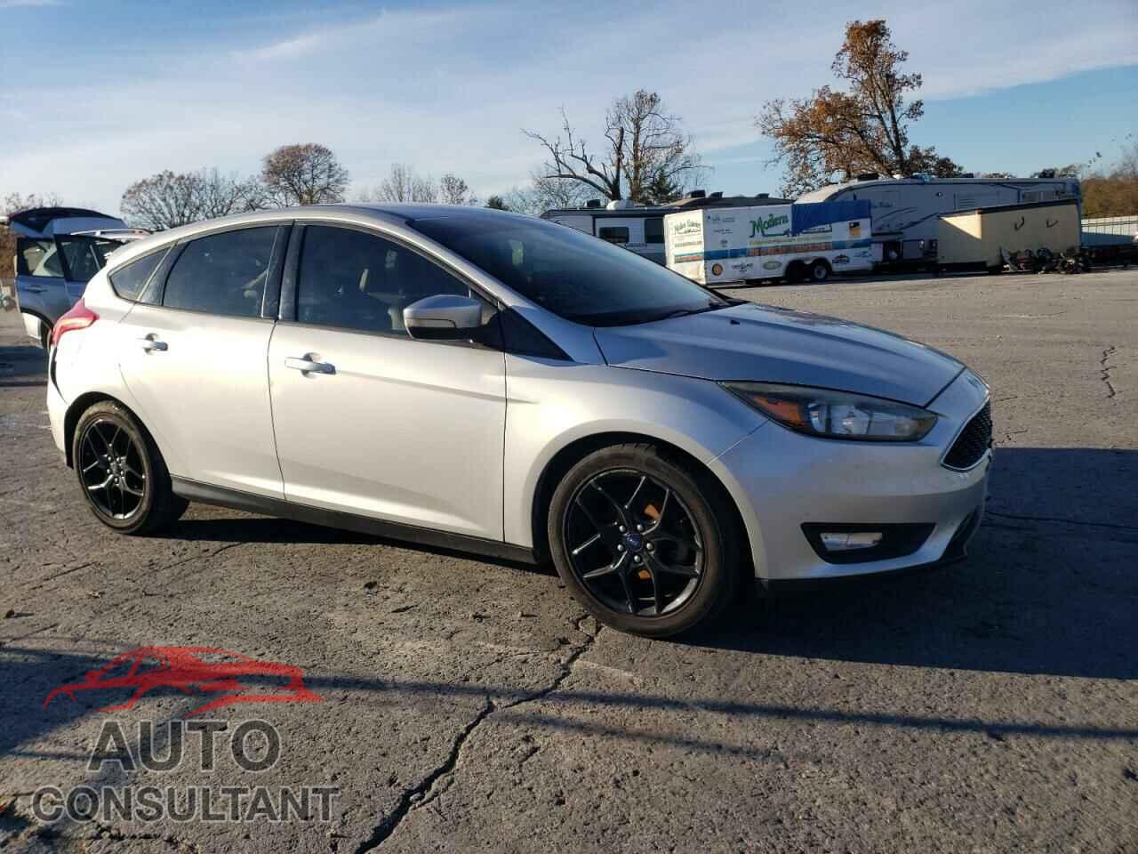 FORD FOCUS 2016 - 1FADP3K24GL336875
