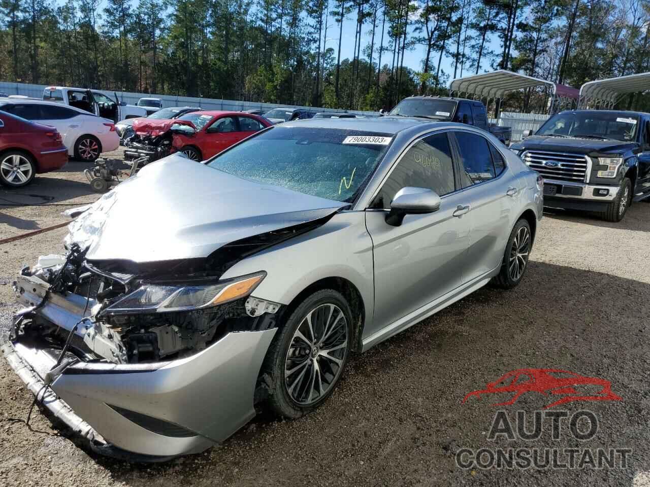 TOYOTA CAMRY 2018 - 4T1B11HK1JU569219