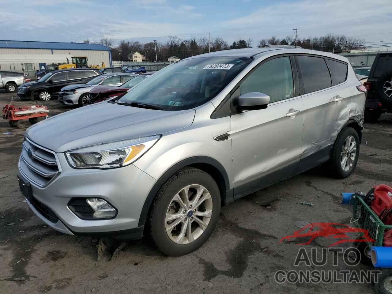 FORD ESCAPE 2017 - 1FMCU9GDXHUD90572