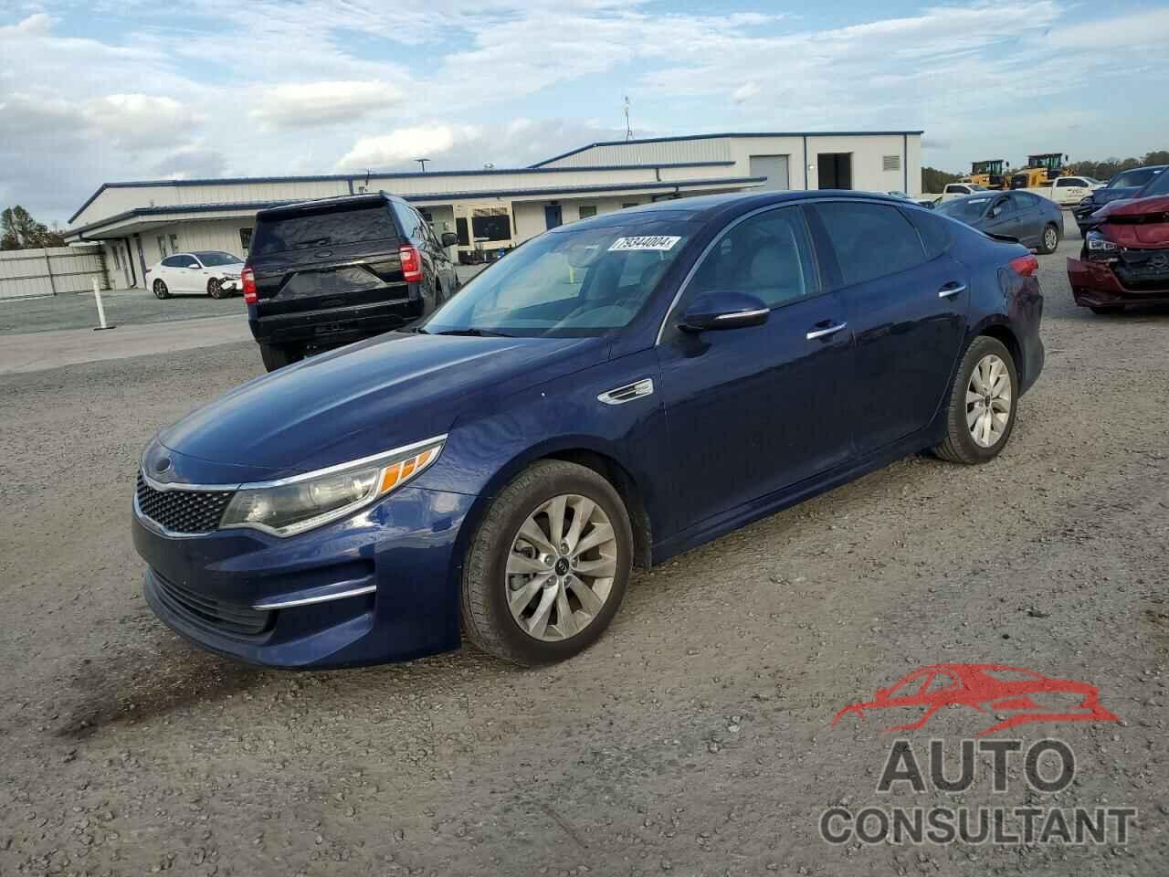 KIA OPTIMA 2018 - 5XXGU4L37JG229775