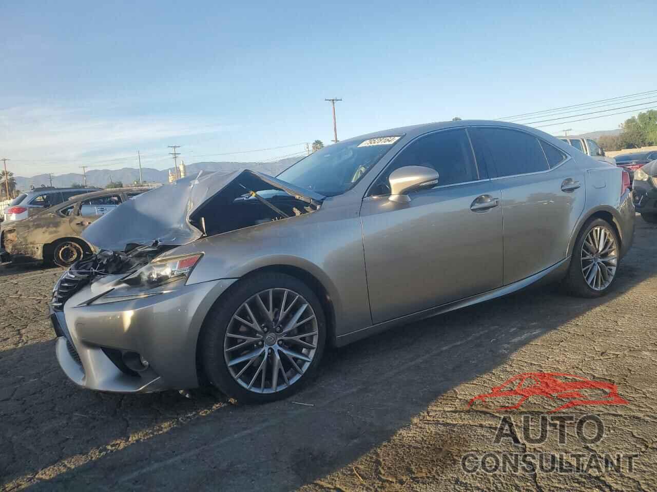 LEXUS IS 2015 - JTHBF1D29F5050186