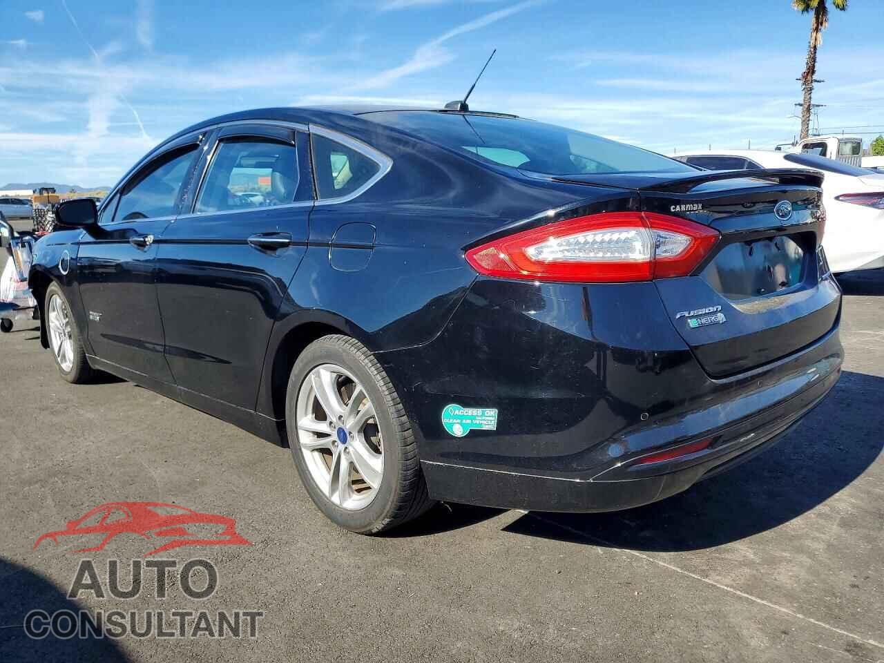 FORD FUSION 2016 - 3FA6P0SU1GR357421