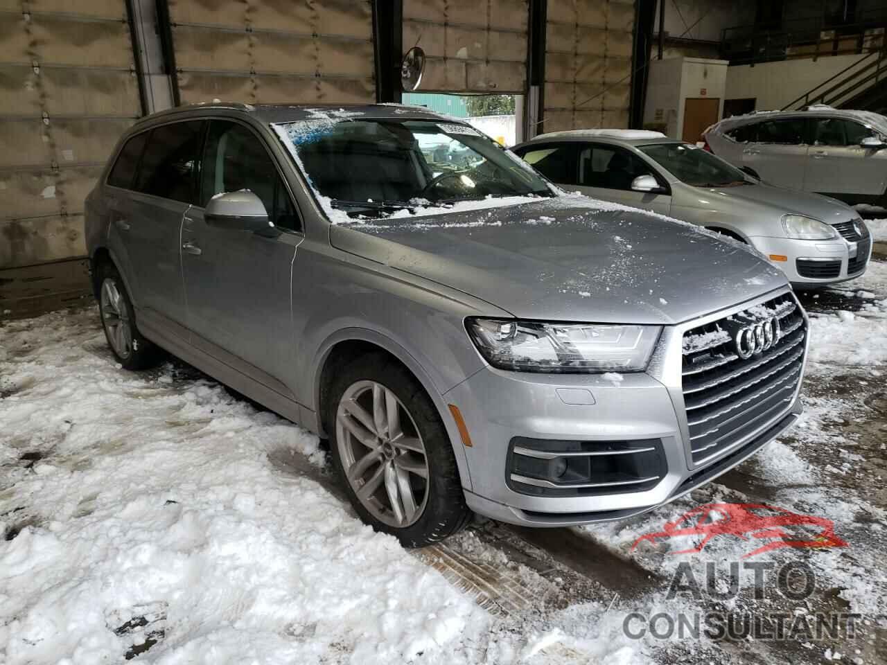 AUDI Q7 2018 - WA1VAAF73JD013343