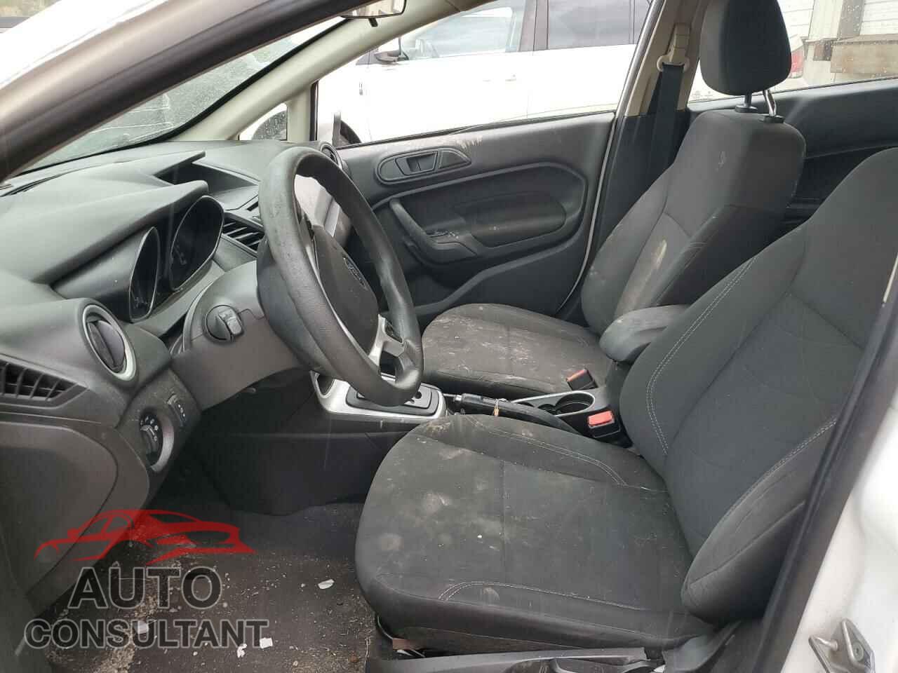 FORD FIESTA 2017 - 3FADP4BJ9HM113552