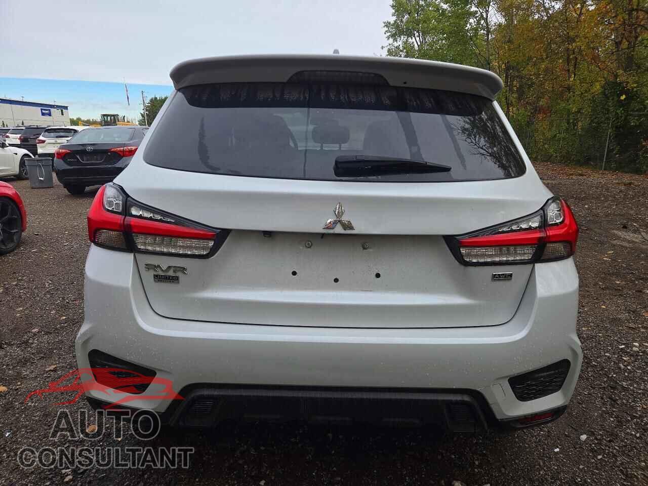 MITSUBISHI OUTLANDER 2023 - JA4AJVAW0PU603268