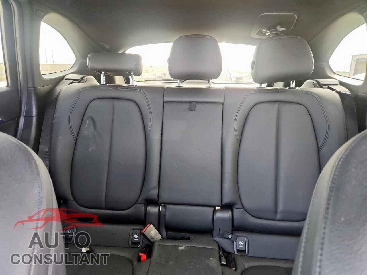BMW X1 2016 - WBXHT3C3XG5E48475