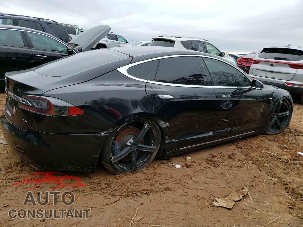 TESLA MODEL S 2018 - 5YJSA1E23JF268761