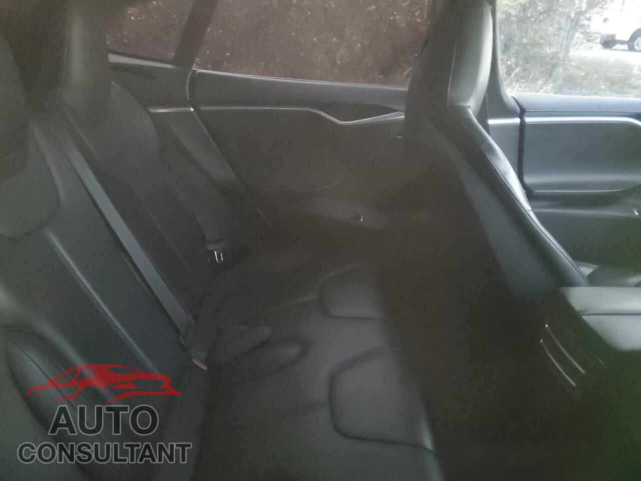 TESLA MODEL S 2015 - 5YJSA1H44FF082098