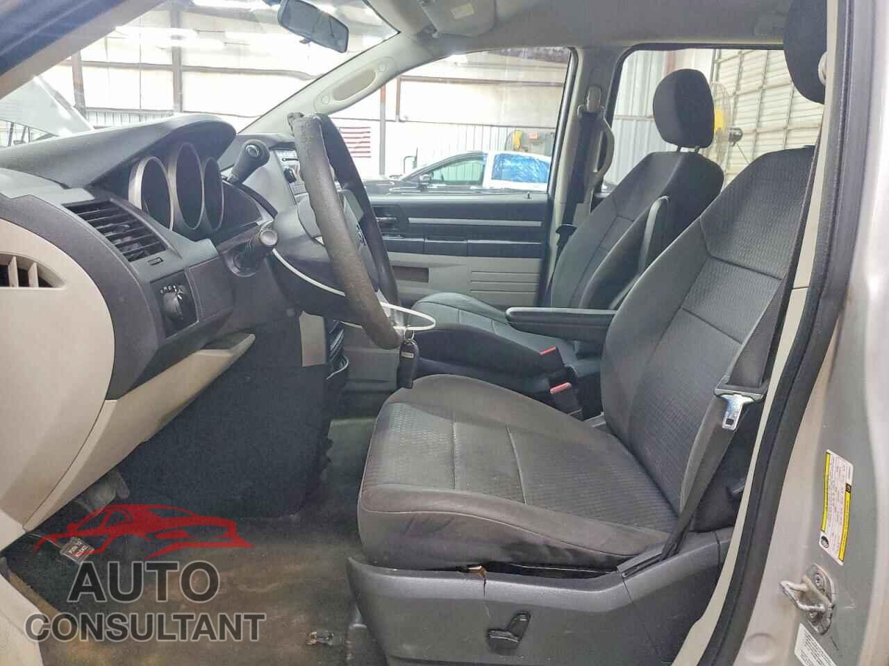 DODGE CARAVAN 2010 - 2D4RN4DE1AR209523