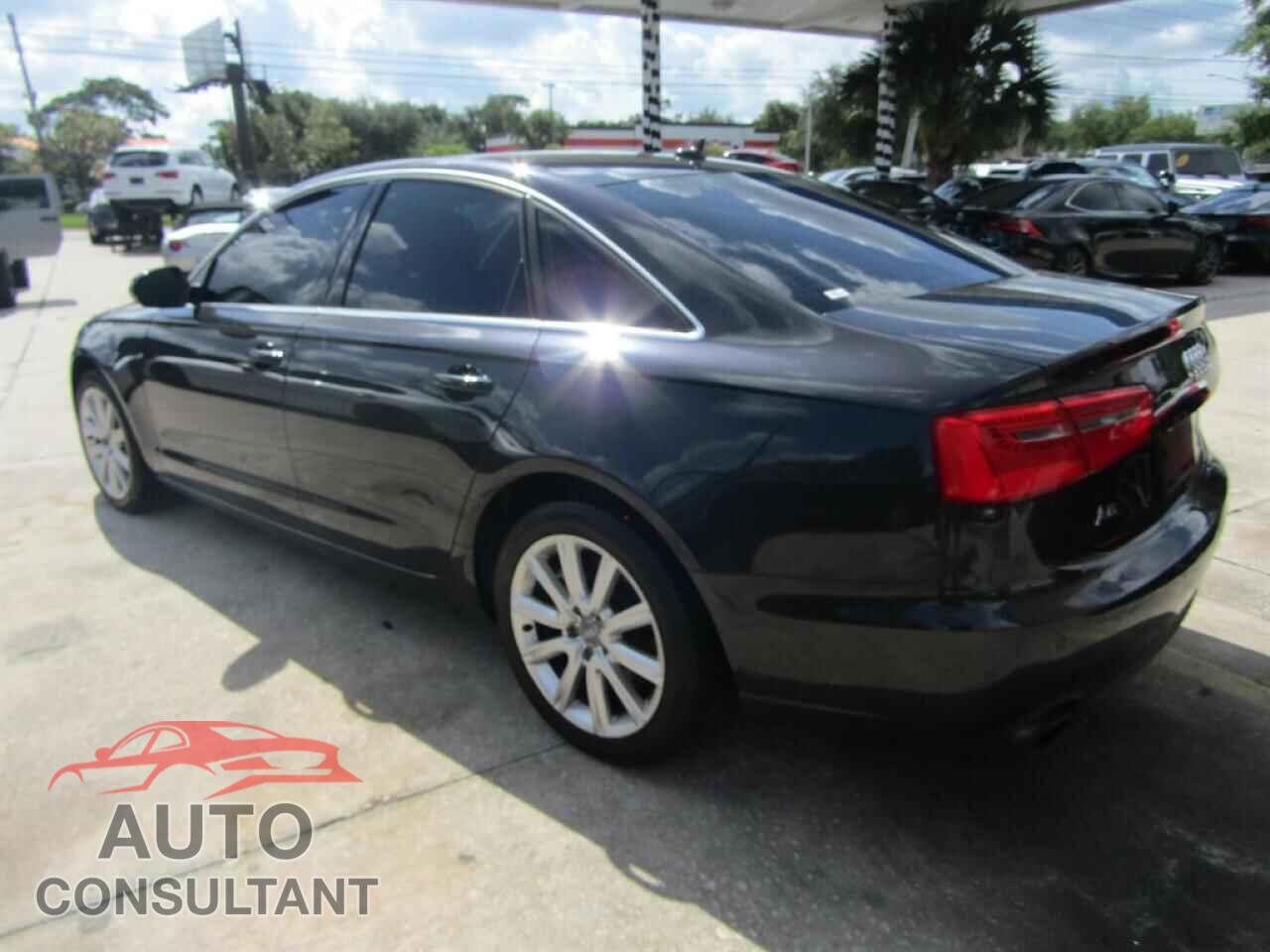 AUDI A6 2013 - WAUGGAFC2DN1303XX