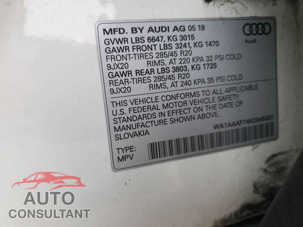 AUDI Q7 2019 - WA1AAAF74KD045007