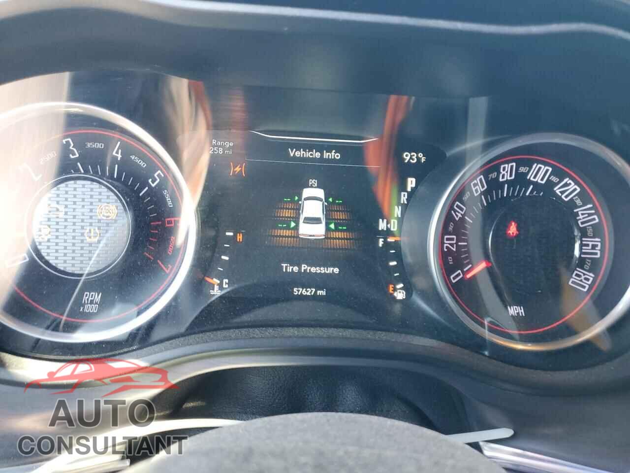 DODGE CHALLENGER 2017 - 2C3CDZFJ3HH657909
