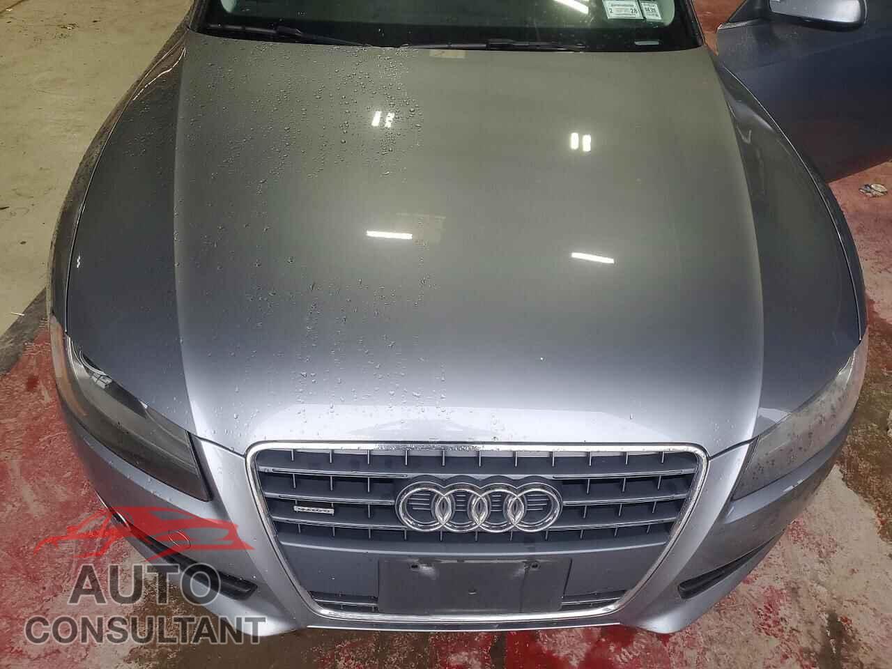 AUDI A5 2011 - WAURFAFR3BA025700