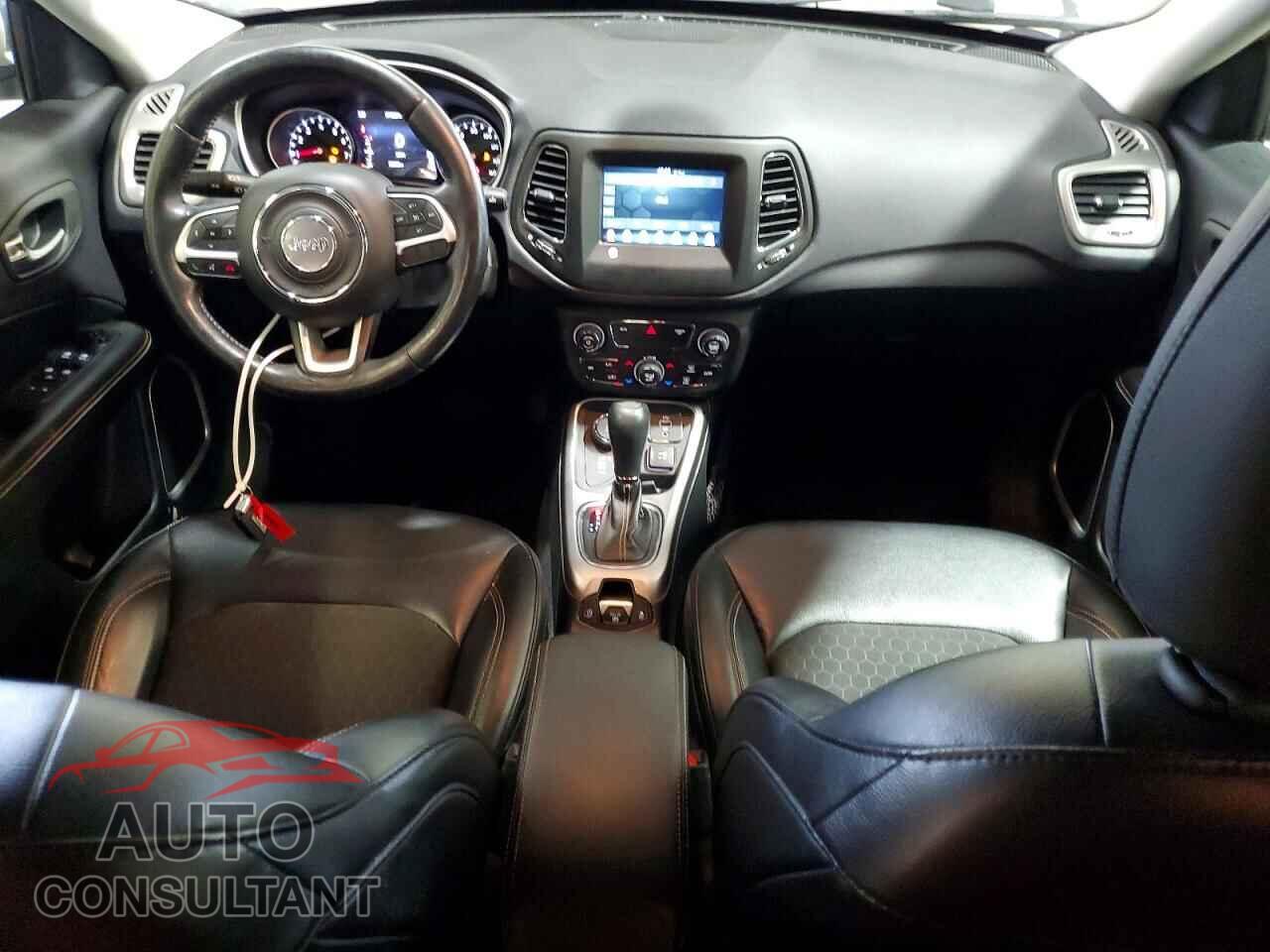 JEEP COMPASS 2017 - 3C4NJDBB2HT641481