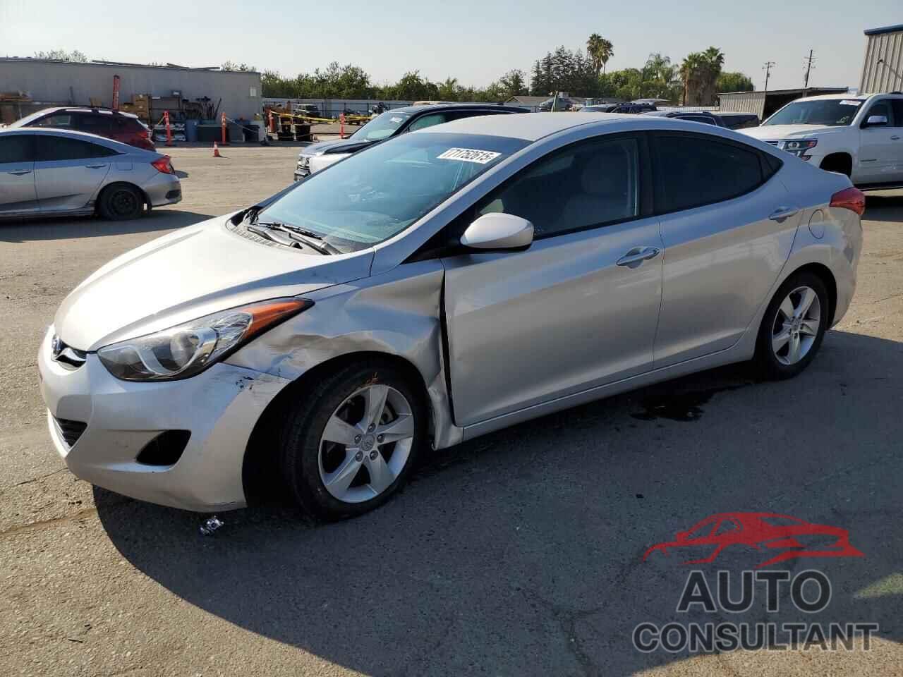 HYUNDAI ELANTRA 2012 - KMHDH4AE2CU281755