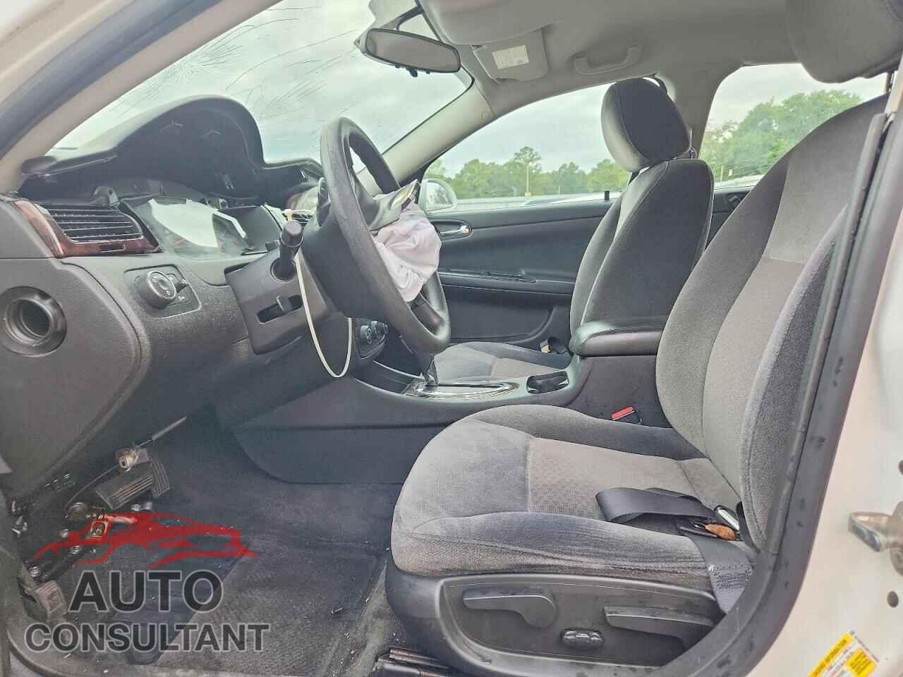 CHEVROLET IMPALA 2013 - 2G1WF5E34D1135686