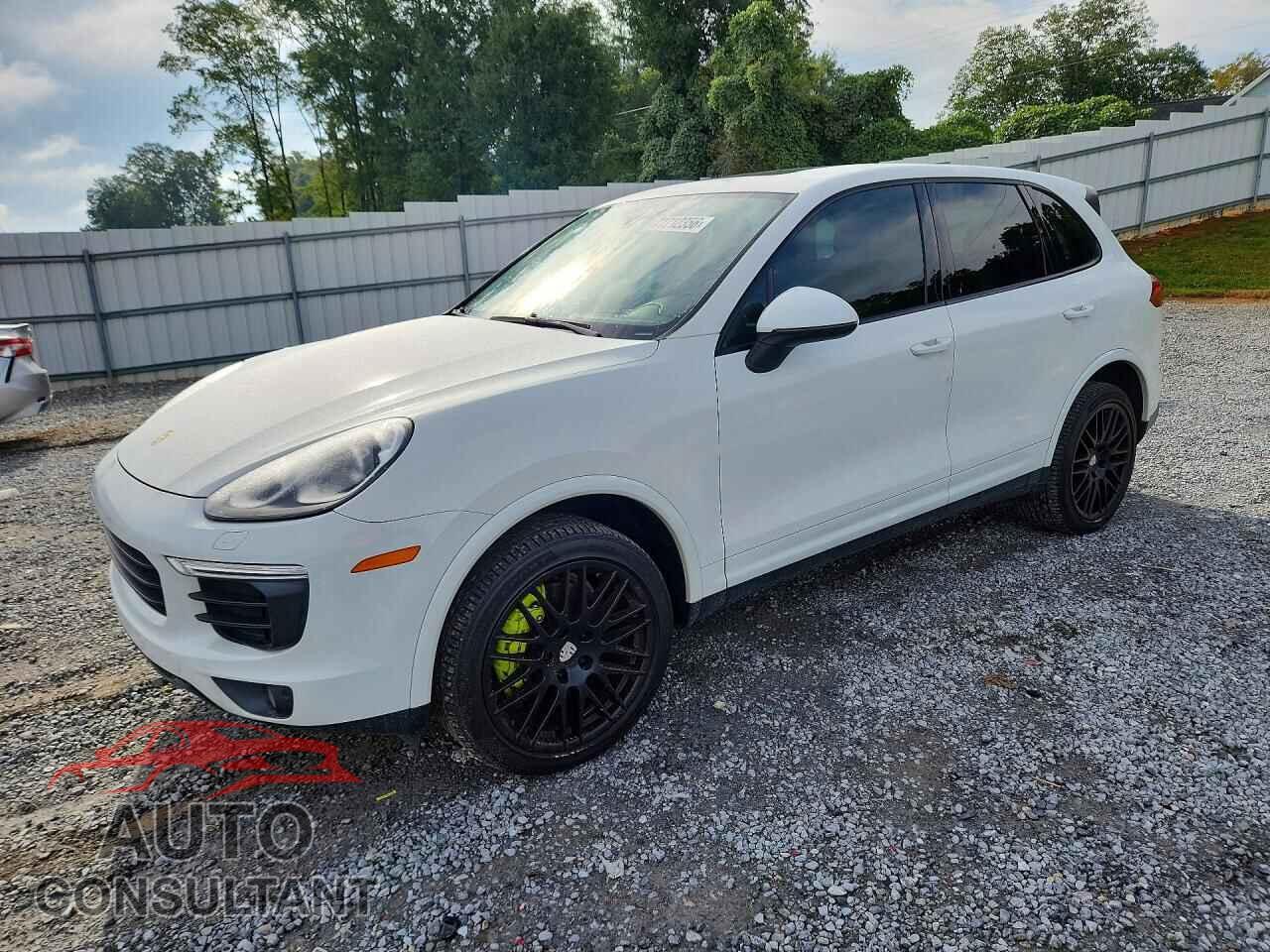 PORSCHE CAYENNE 2017 - WP1AA2A2XHKA80368