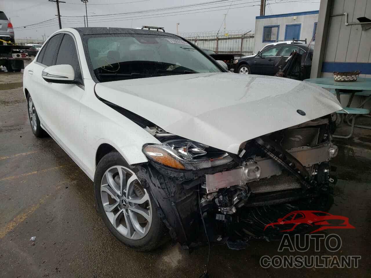 MERCEDES-BENZ C-CLASS 2017 - 55SWF4JB4HU205946