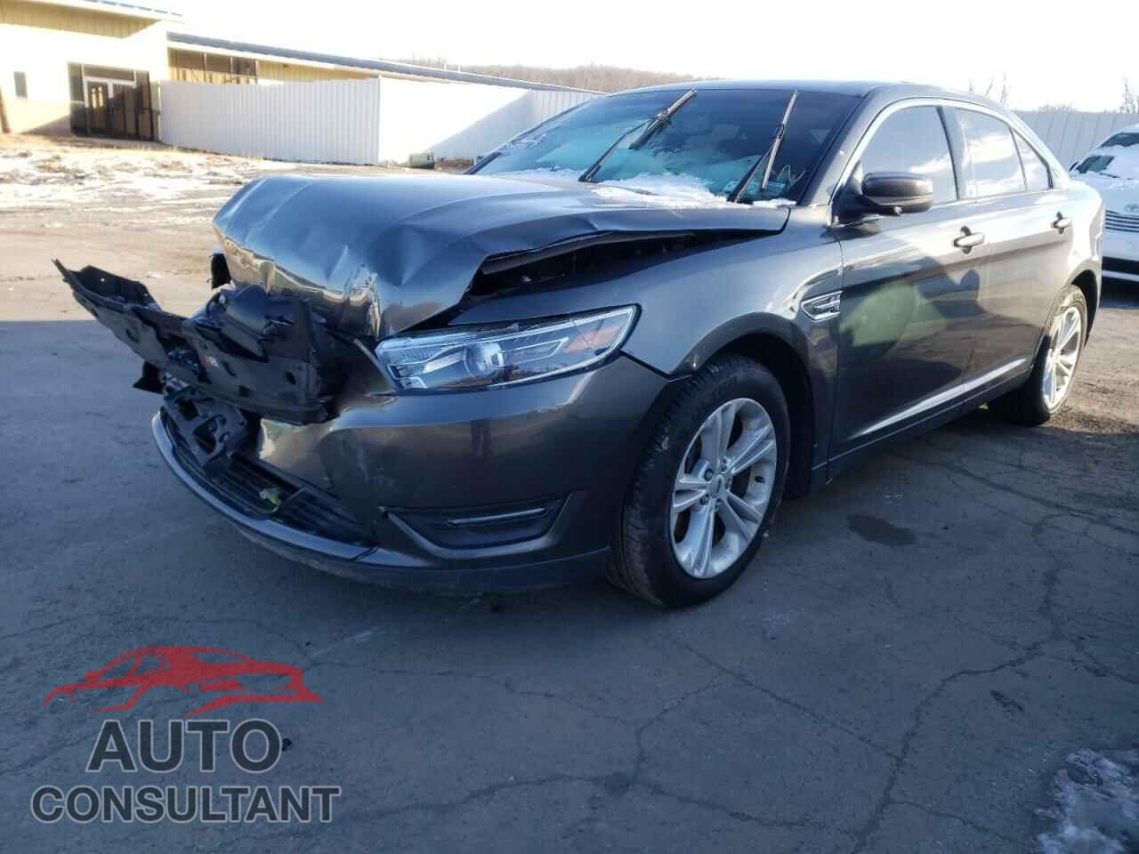 FORD TAURUS 2018 - 1FAHP2H84JG137347