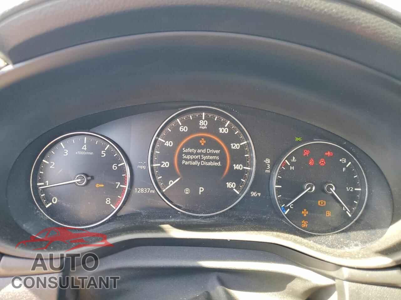 MAZDA 3 2019 - 3MZBPADL3KM112836