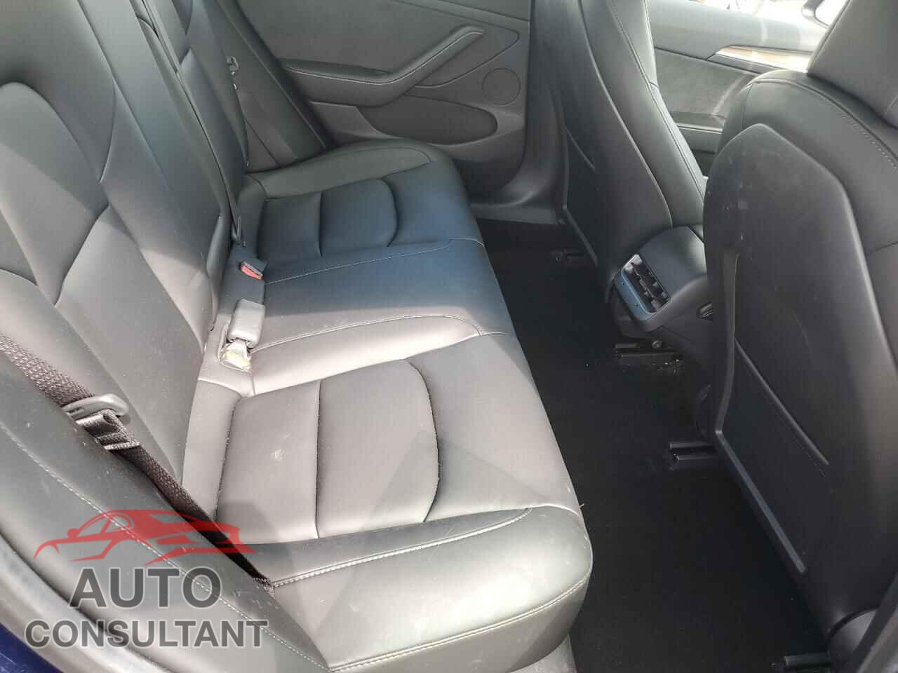 TESLA MODEL 3 2021 - 5YJ3E1EB2MF044880