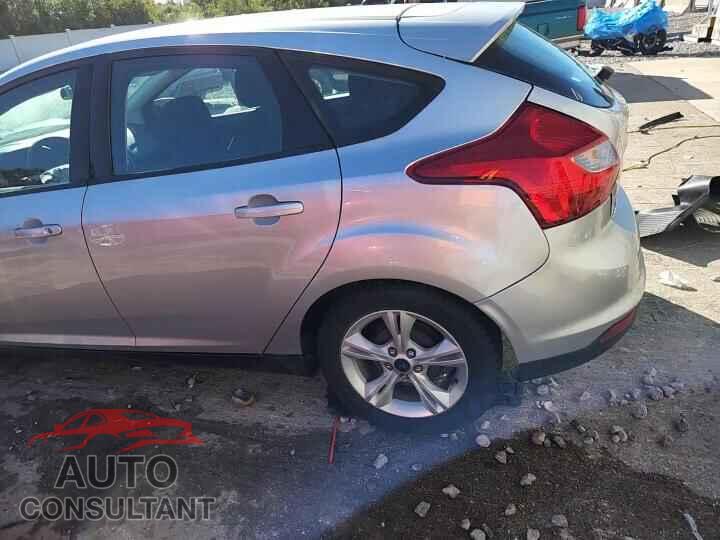 FORD FOCUS 2014 - 1FADP3K29EL388435