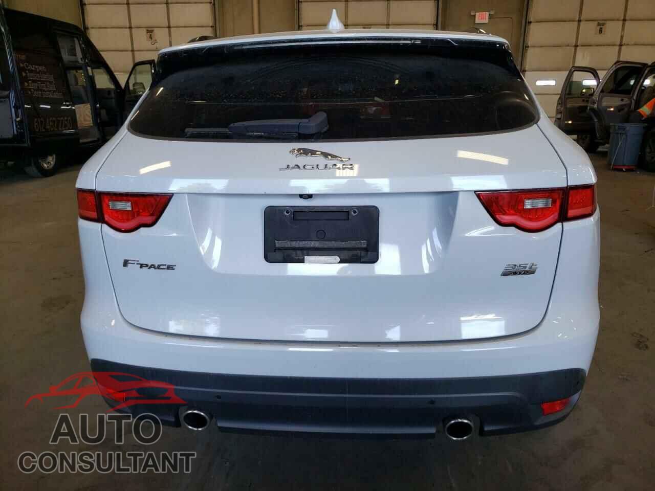 JAGUAR F-PACE 2018 - SADCK2EV7JA252724