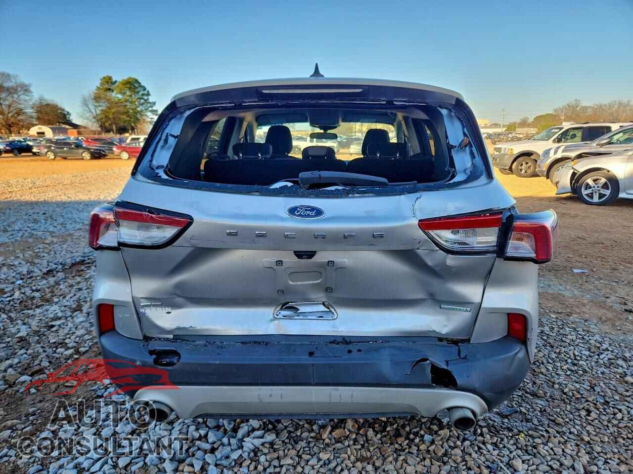FORD ESCAPE 2020 - 1FMCU0G65LUA92436