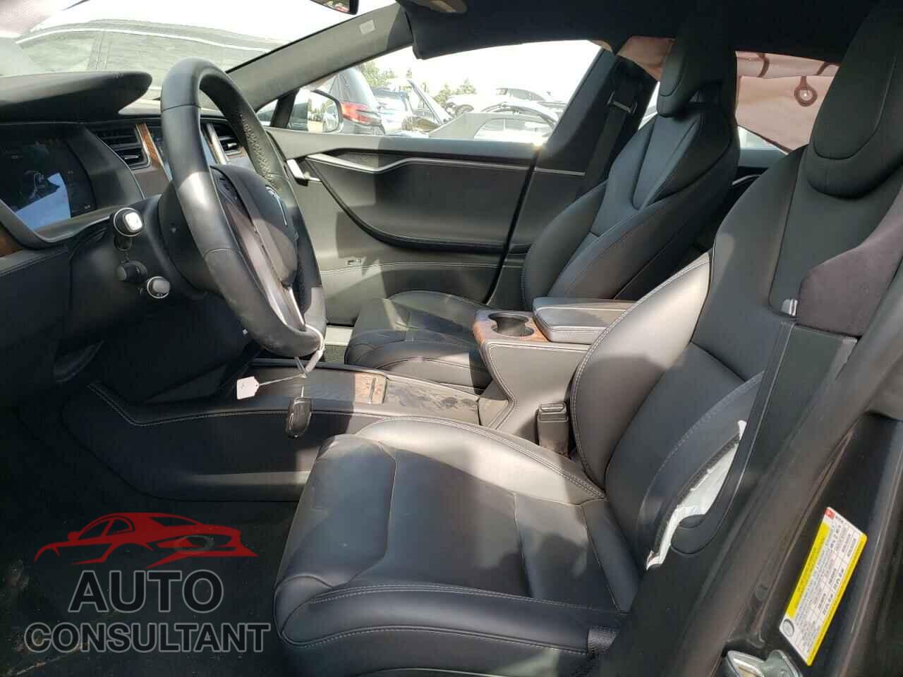TESLA MODEL S 2018 - 5YJSA1E25JF267918