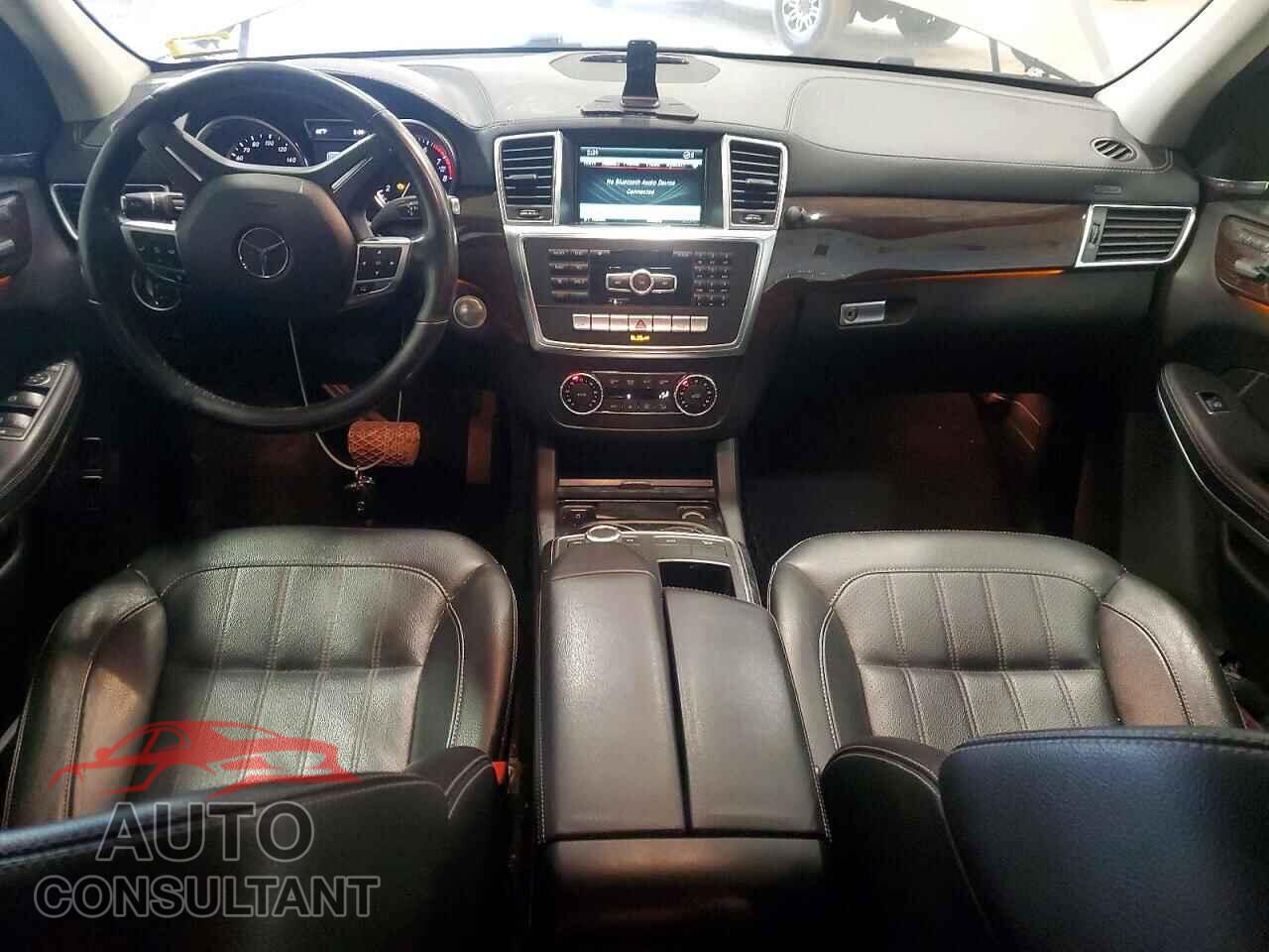 MERCEDES-BENZ GL-CLASS 2014 - 4JGDF7CE6EA389207