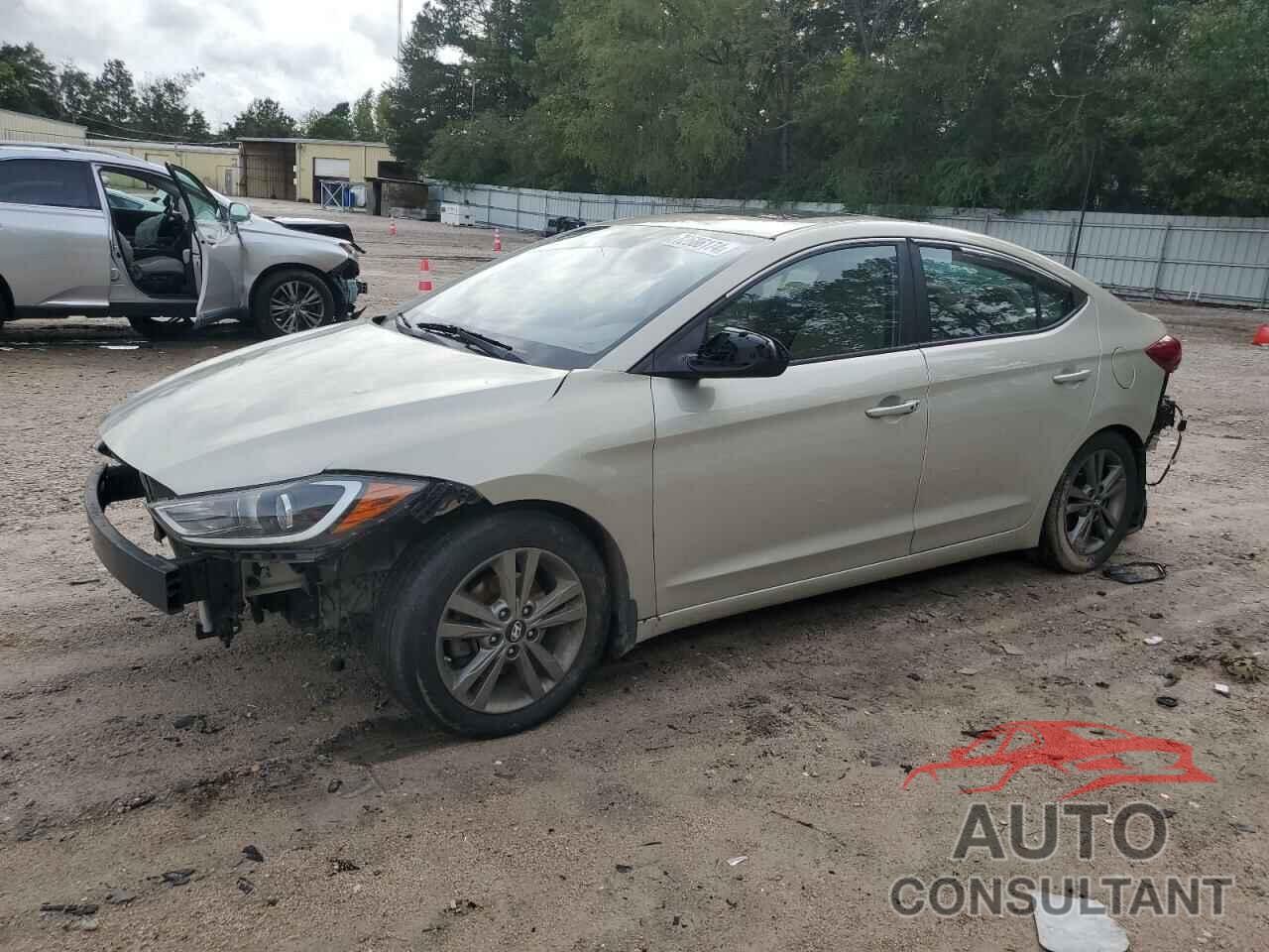 HYUNDAI ELANTRA 2018 - 5NPD84LF4JH221302