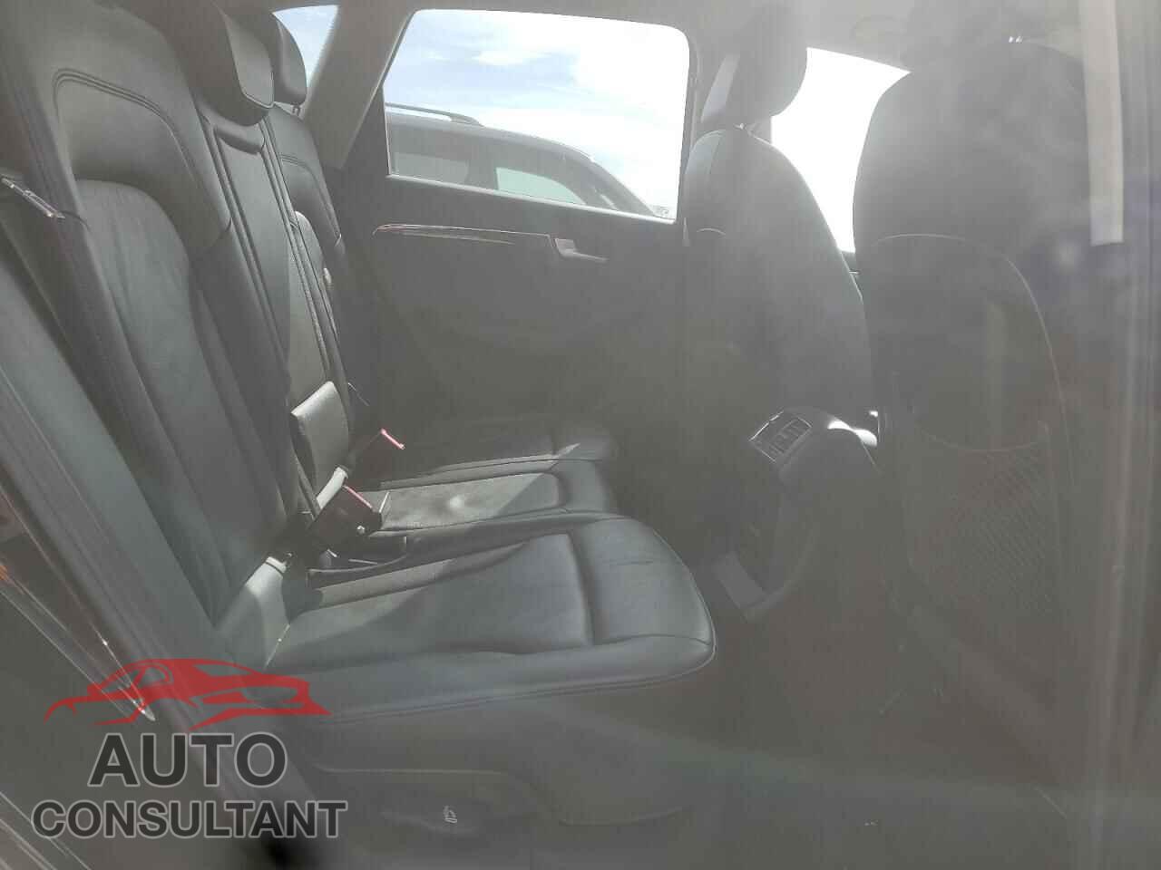 AUDI Q5 2012 - WA1LFAFP5CA008464