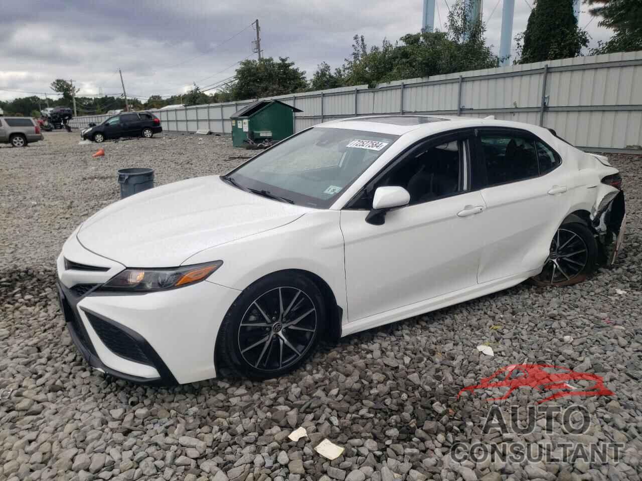 TOYOTA CAMRY 2021 - 4T1T11BK2MU025670