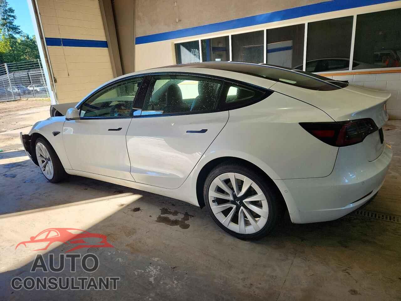 TESLA MODEL 3 2022 - 5YJ3E1EB5NF290940