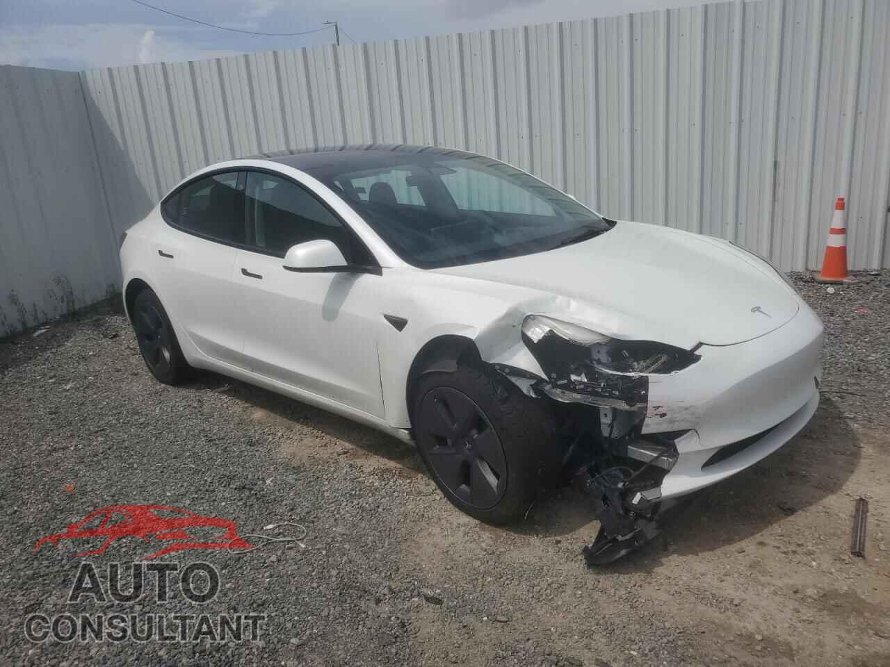 TESLA MODEL 3 2023 - 5YJ3E1EA0PF447672