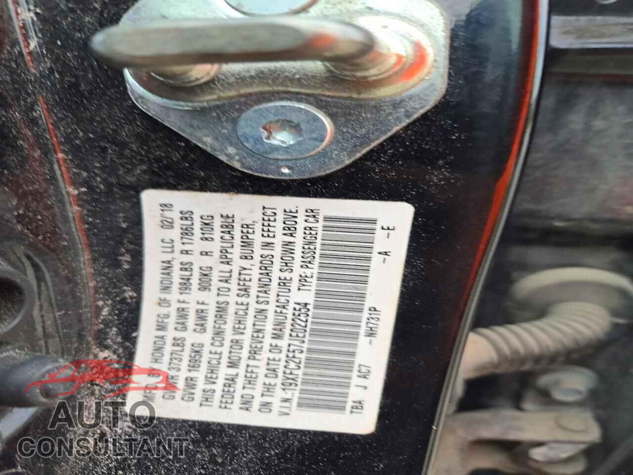 HONDA CIVIC 2018 - 19XFC2F57JE022554