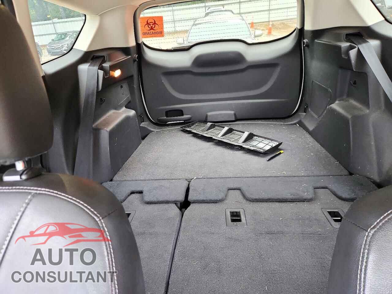 FORD ESCAPE 2013 - 1FMCU0J96DUC76210