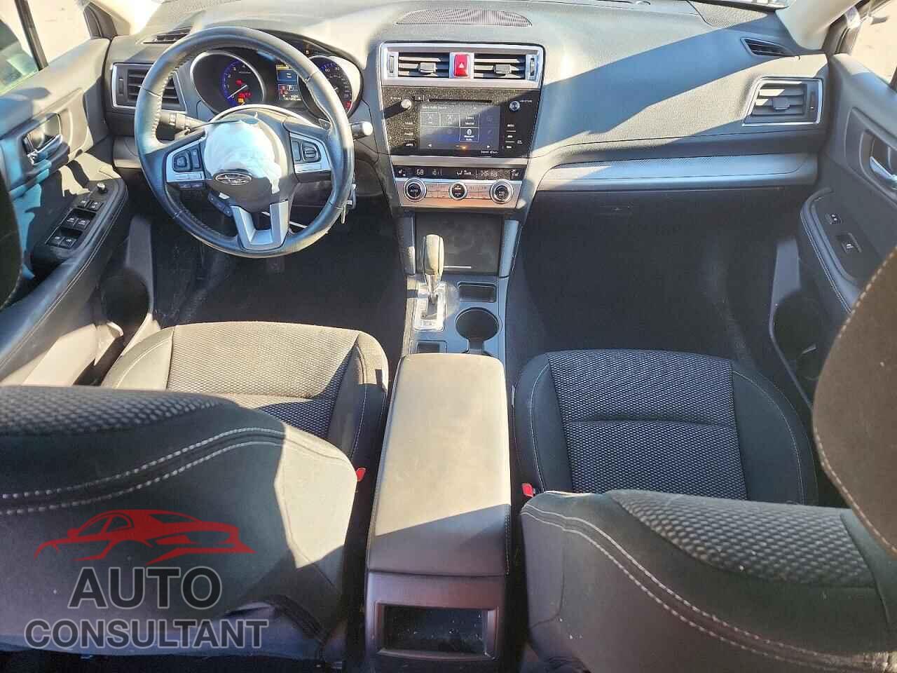 SUBARU OUTBACK 2017 - 4S4BSACC8H3335575