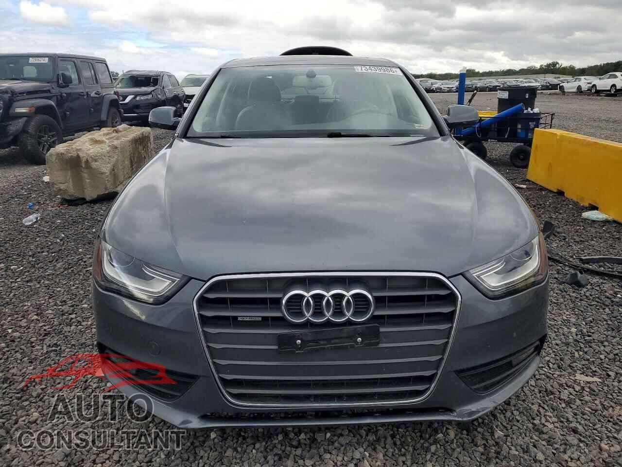 AUDI A4 2013 - WAUFFAFL5DN024266