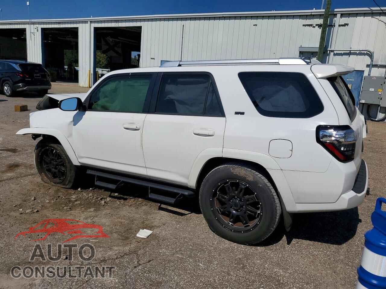 TOYOTA 4RUNNER 2017 - JTEZU5JR0H5152425