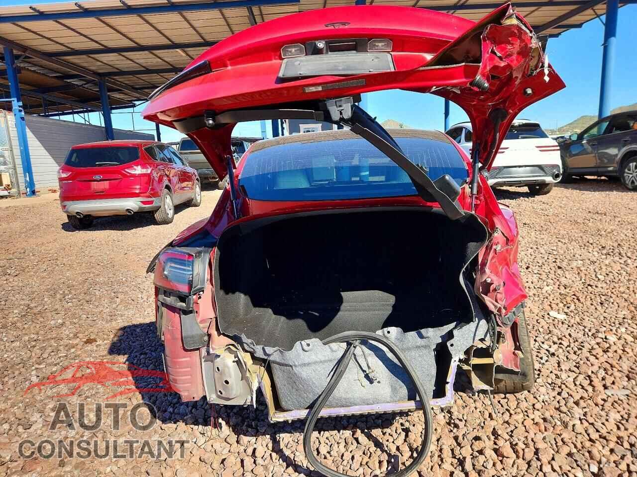 TESLA MODEL 3 2020 - 5YJ3E1EA3LF598869