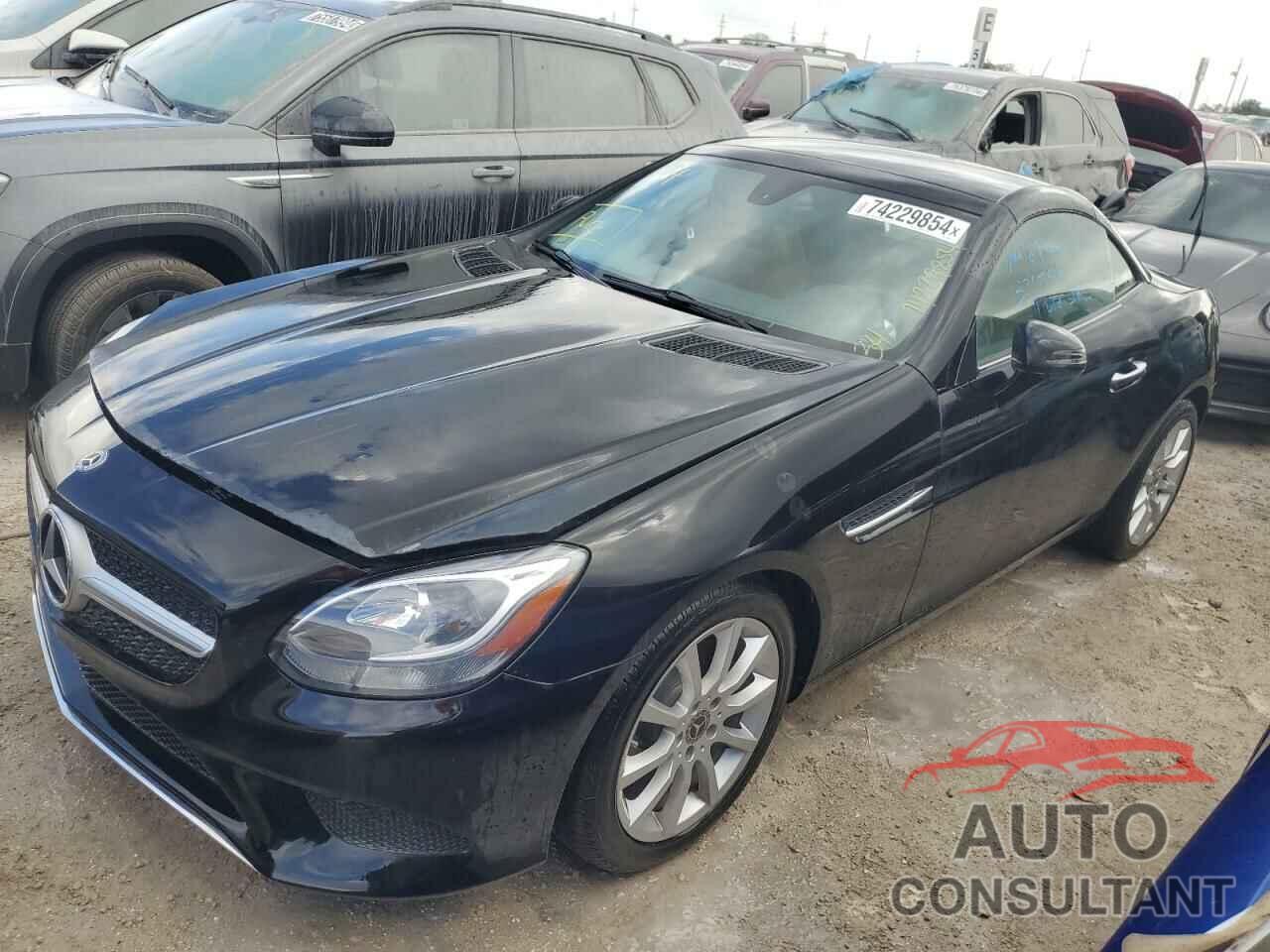 MERCEDES-BENZ SLC-CLASS 2018 - WDDPK3JA2JF152240