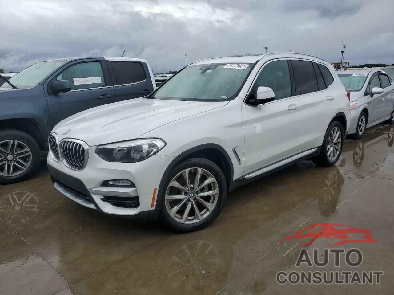 BMW X3 2019 - 5UXTR7C57KLE97800