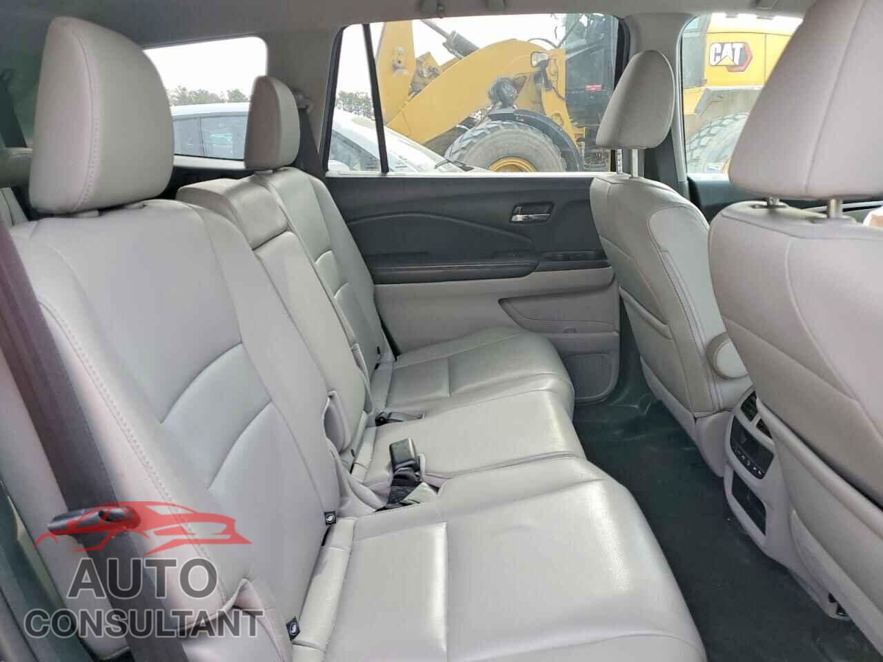 HONDA PILOT 2016 - 5FNYF5H52GB016288