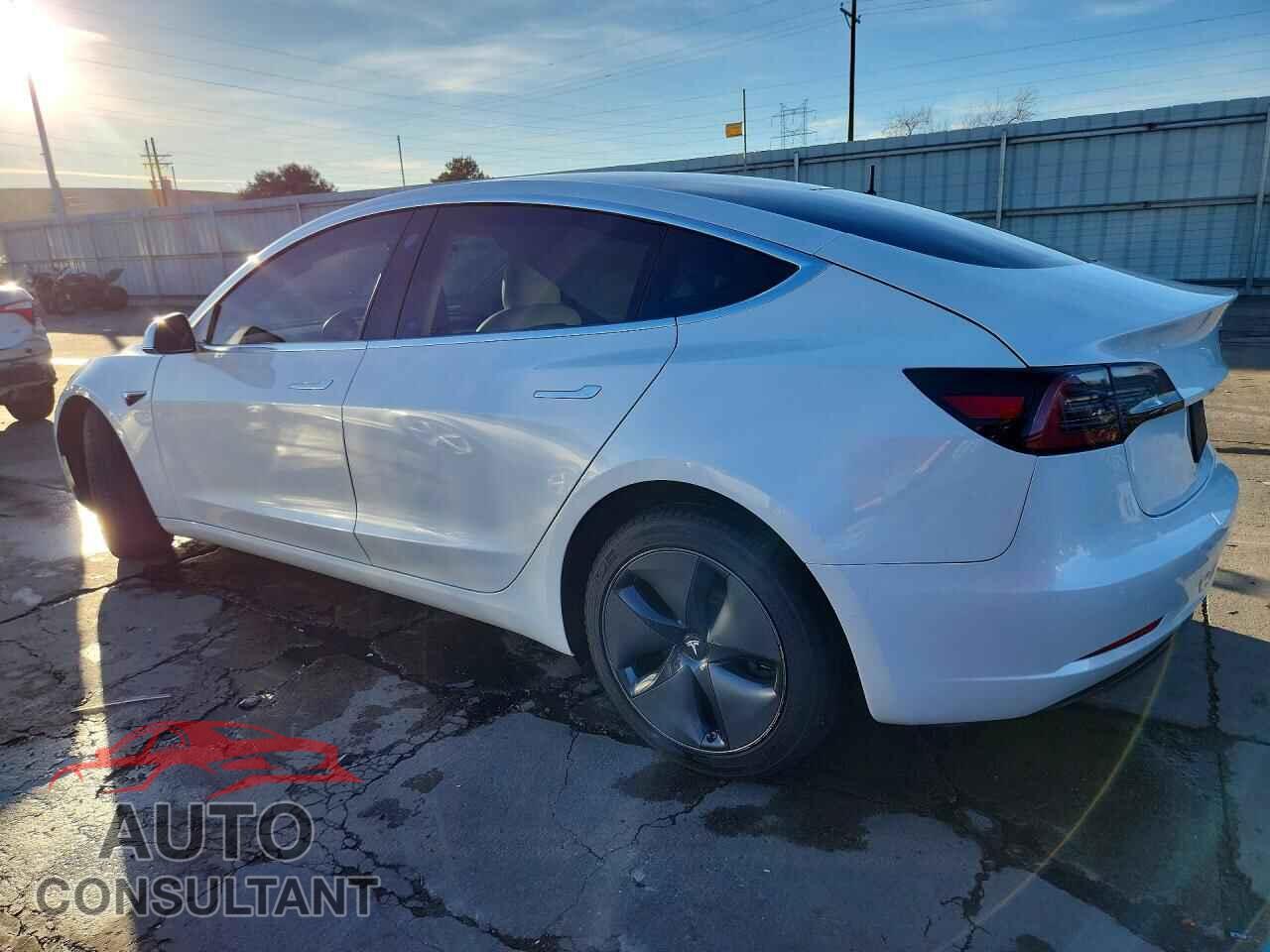 TESLA MODEL 3 2020 - 5YJ3E1EA4LF740954